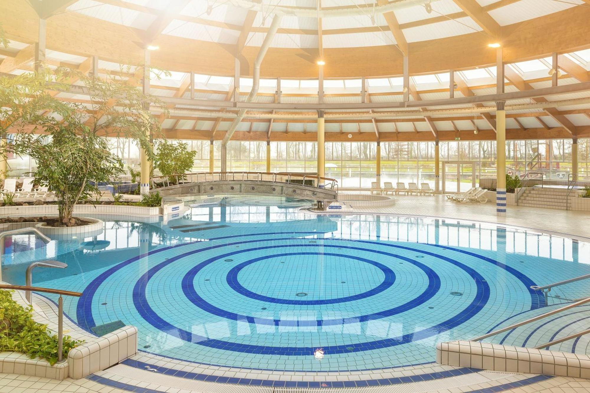 Wassernahes Ferienhaus Mit Meerblick Und Schwimmbadnutzung In Sellin - Ferienhaus Rohrweihe Gager Exterior foto